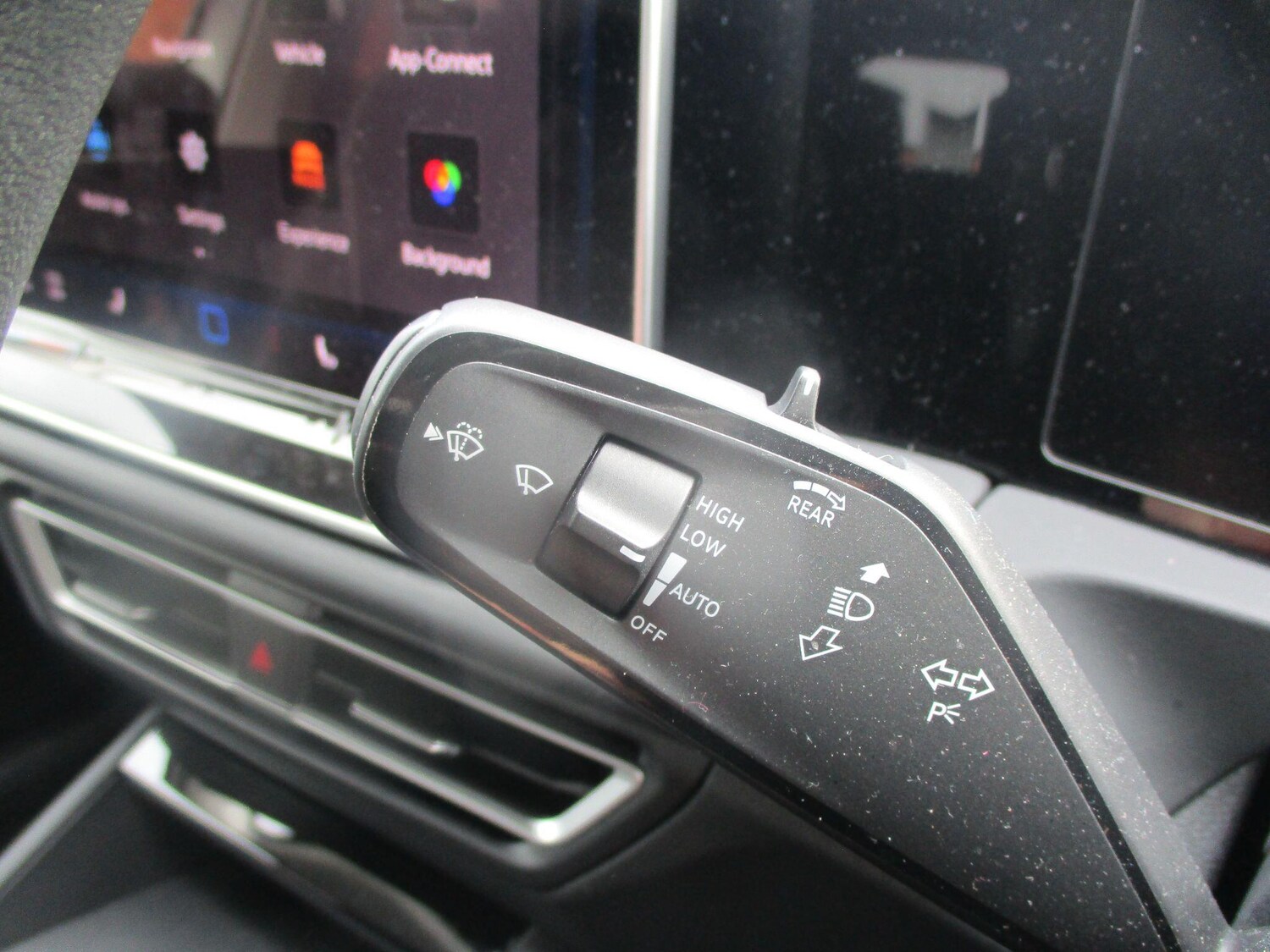 Used Volkswagen Tiguan for sale - 77909130: Photo 17