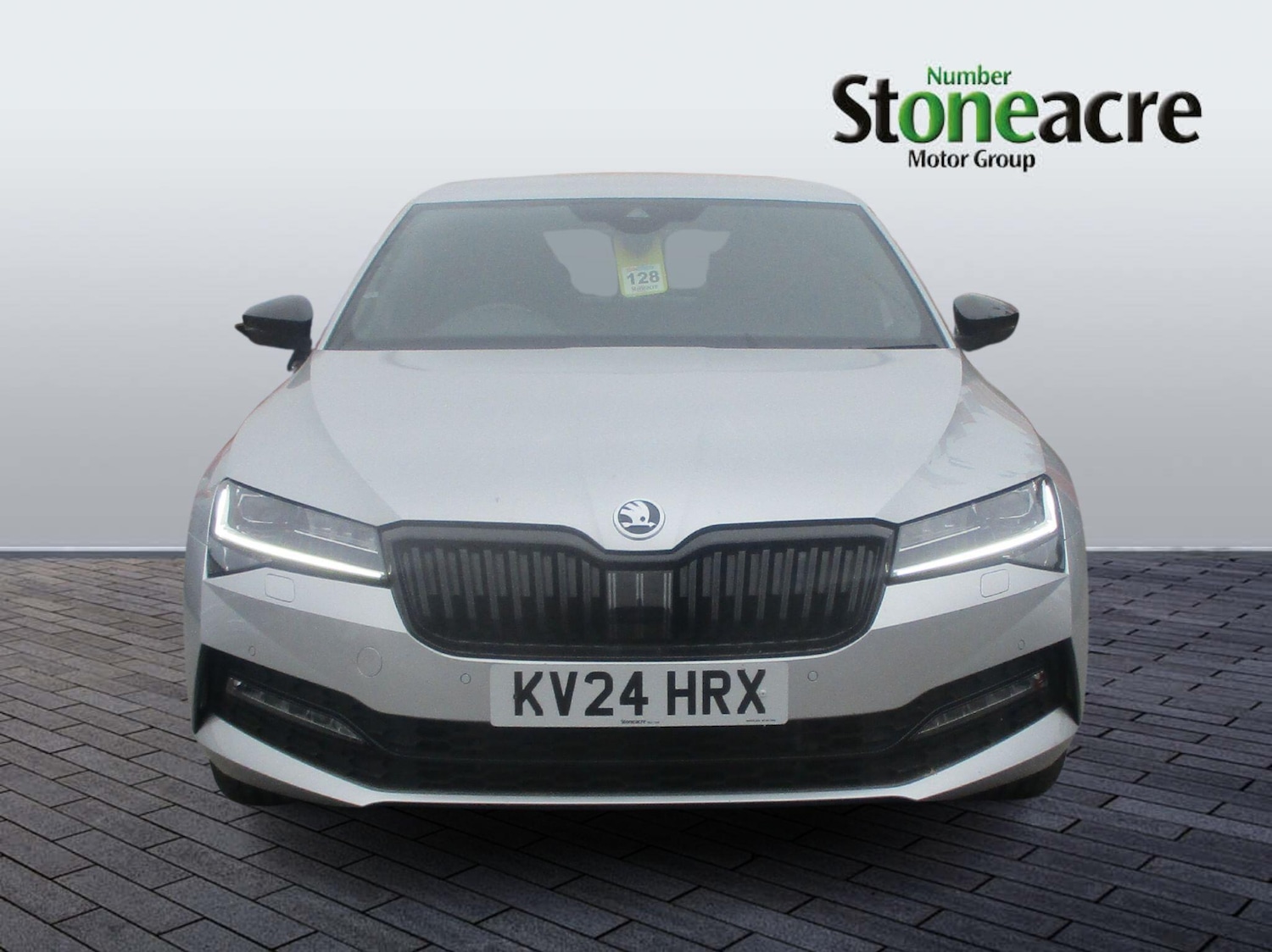 Used Skoda Superb 2024 for sale - 77330464: Photo 2