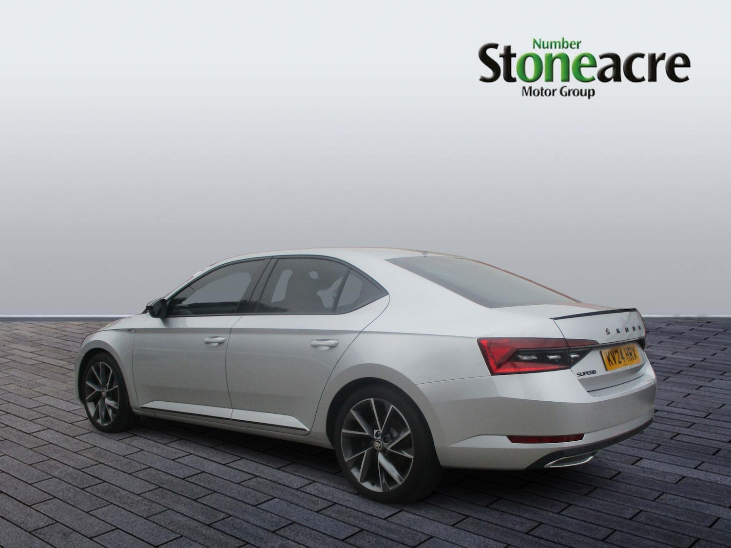 Used Skoda Superb 2024 for sale - 77330464: Photo 4