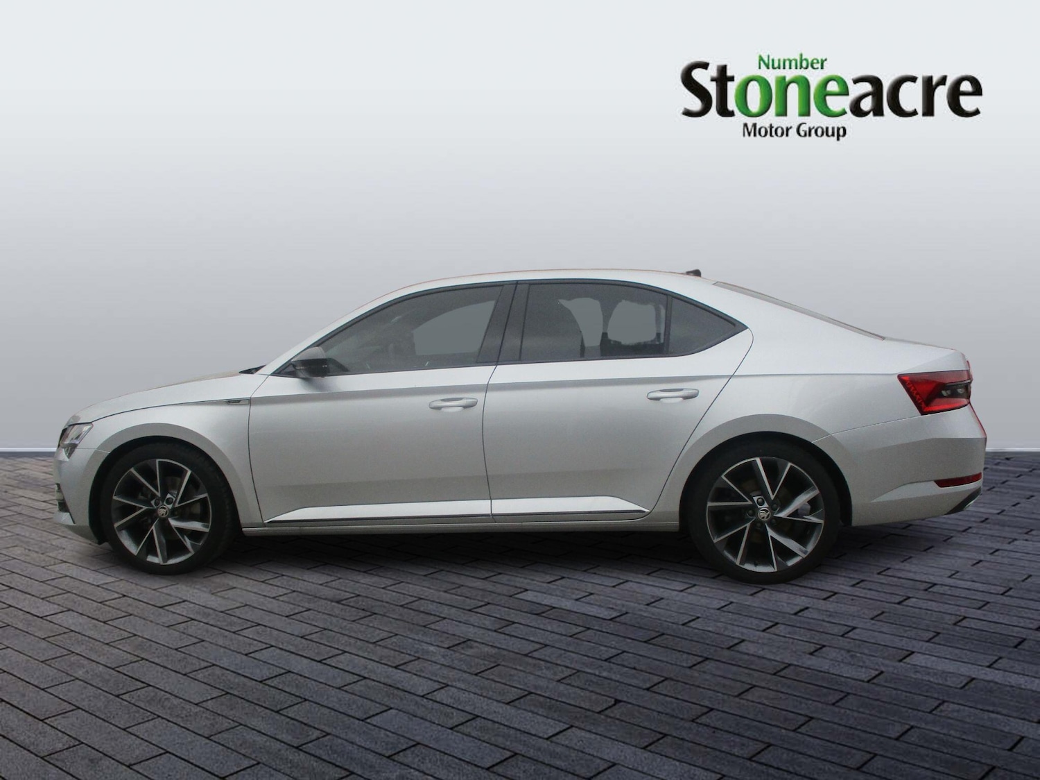 Used Skoda Superb 2024 for sale - 77330464: Photo 5