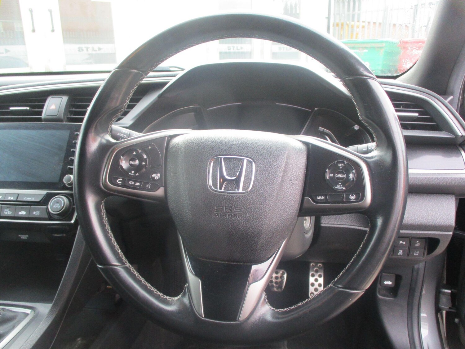 Used Honda Civic 2020 for sale - 76326581: Photo 16