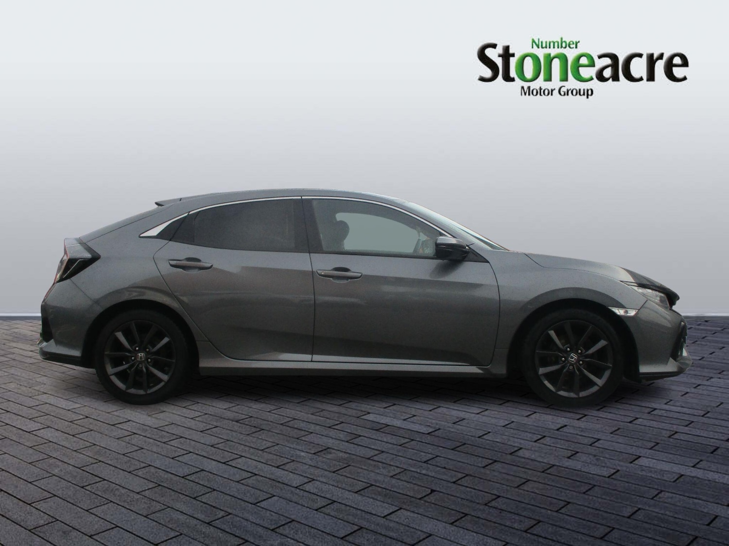 Used Honda Civic 2020 for sale - 76326581: Photo 2