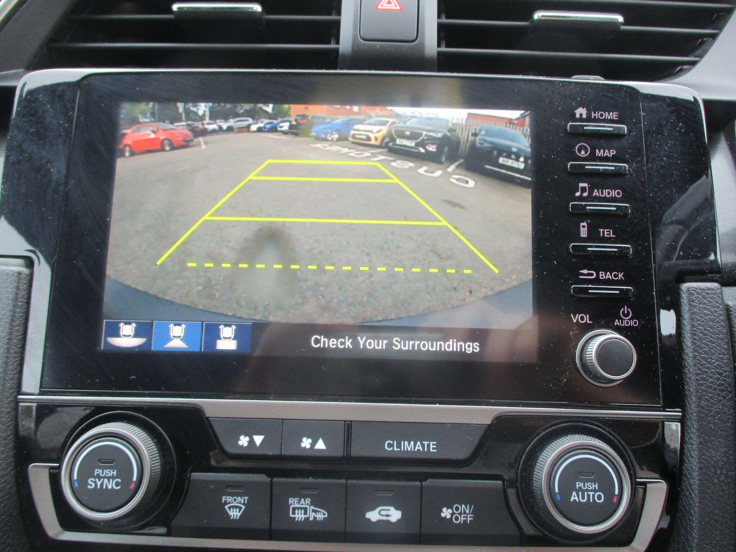 Used Honda Civic 2020 for sale - 76326581: Photo 24