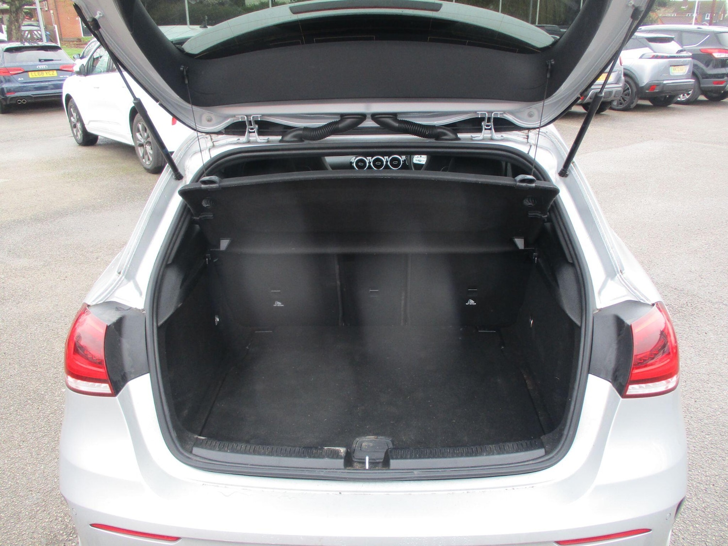 Used Mercedes-Benz A-Class for sale - 77709845: Photo 26