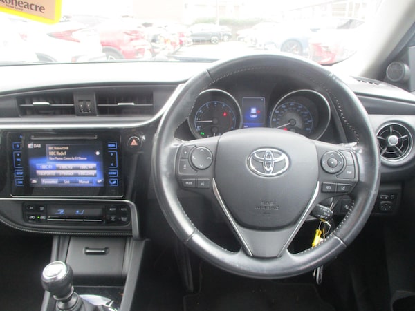 Used Toyota Auris 2018 for sale - 76024634: Photo 11