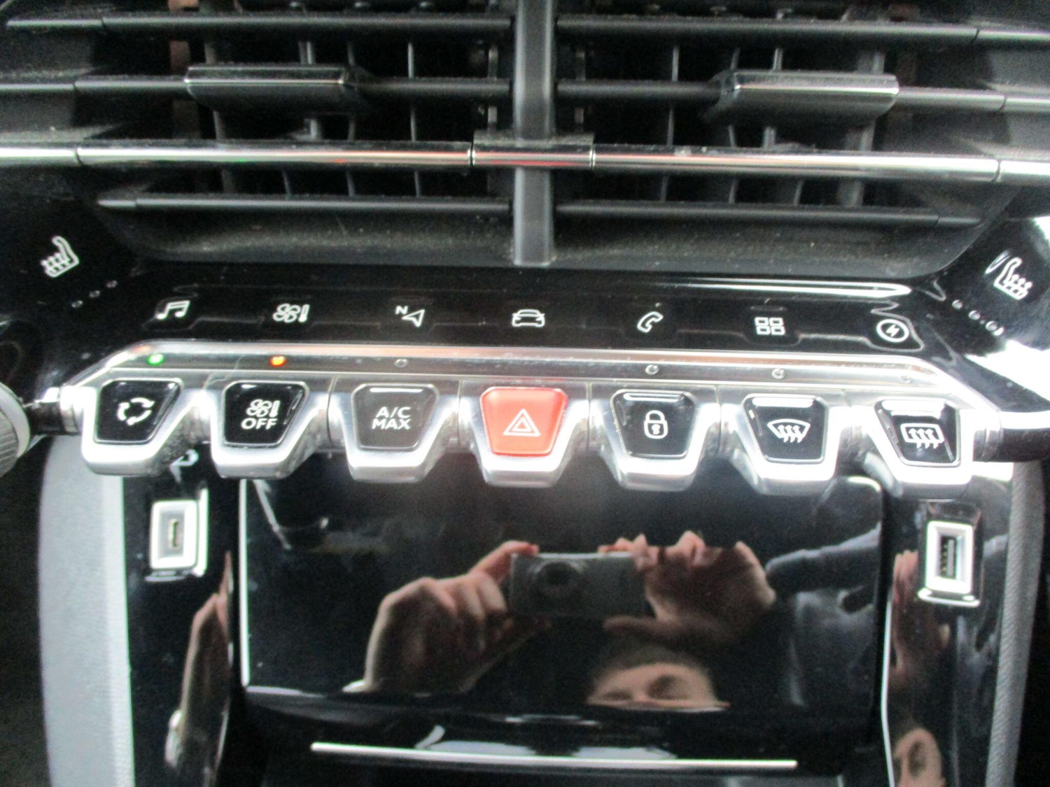 Used Peugeot 2008 2020 for sale - 78127285: Photo 39