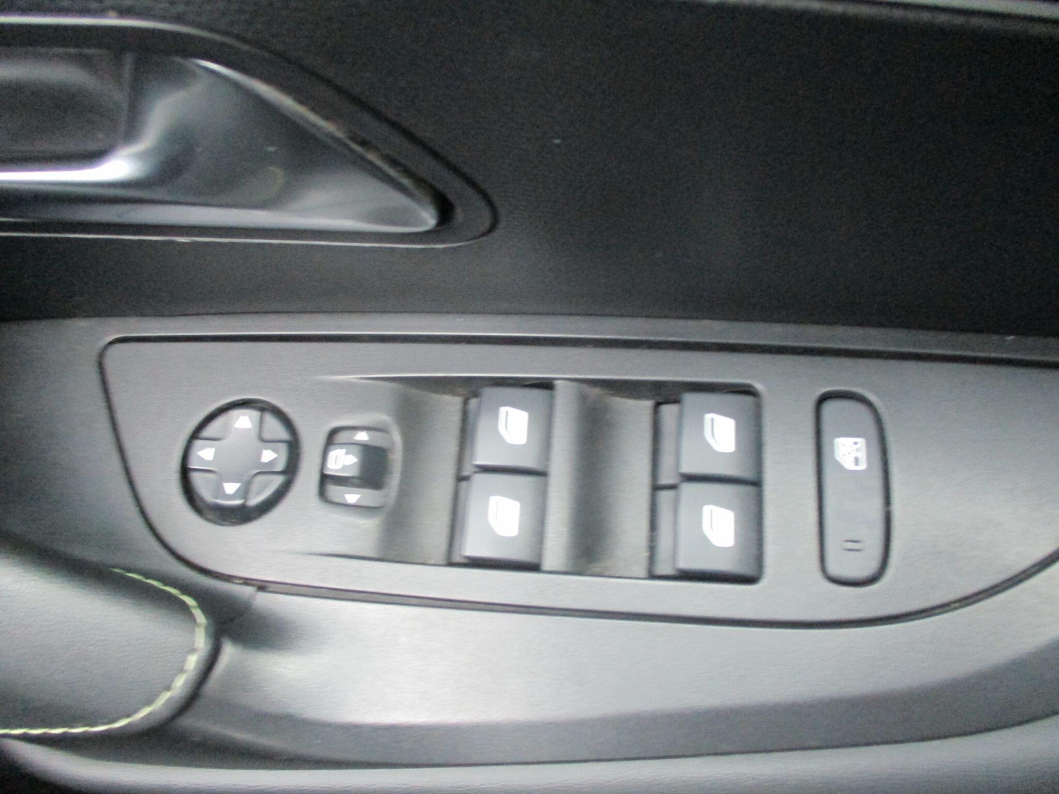 Used Peugeot 2008 2020 for sale - 78127285: Photo 42