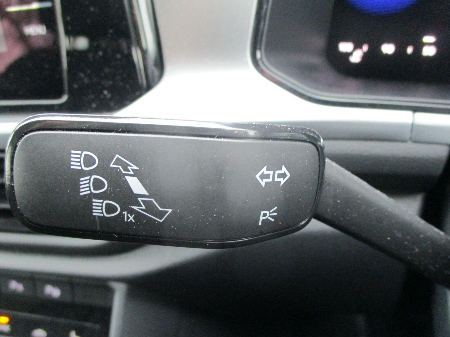 Used Volkswagen T-Roc 2023 for sale - 77565004: Photo 20