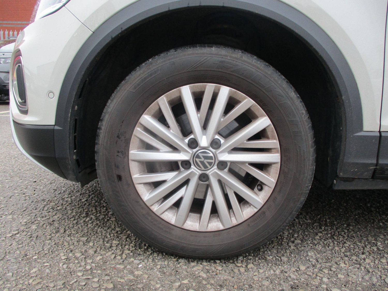 Used Volkswagen T-Roc 2023 for sale - 77565004: Photo 9