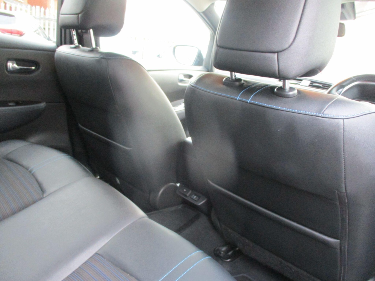 Used Nissan Leaf 2020 for sale - 77537988: Photo 12