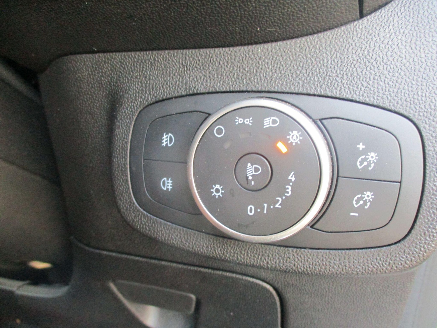 Used Ford Fiesta 2018 for sale - 76964351: Photo 18