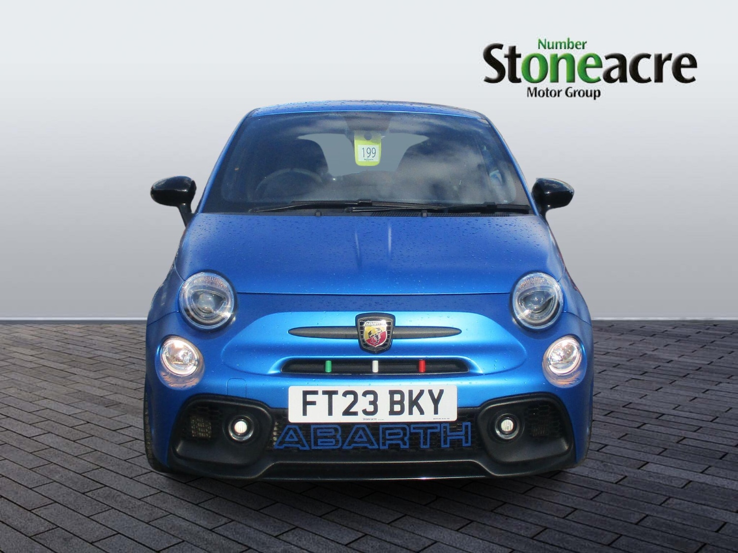 Used Abarth 500 2023 for sale - 76388581: Photo 2