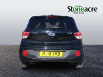 Used Hyundai i10 2018 for sale - 74908606: Photo