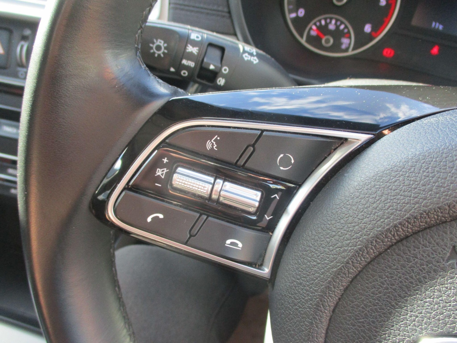 Used Kia Optima 2020 for sale - 76522078: Photo 16