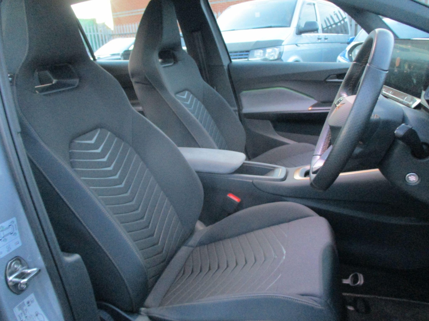 Used Cupra Born 2025 for sale - 76990000: Photo 10