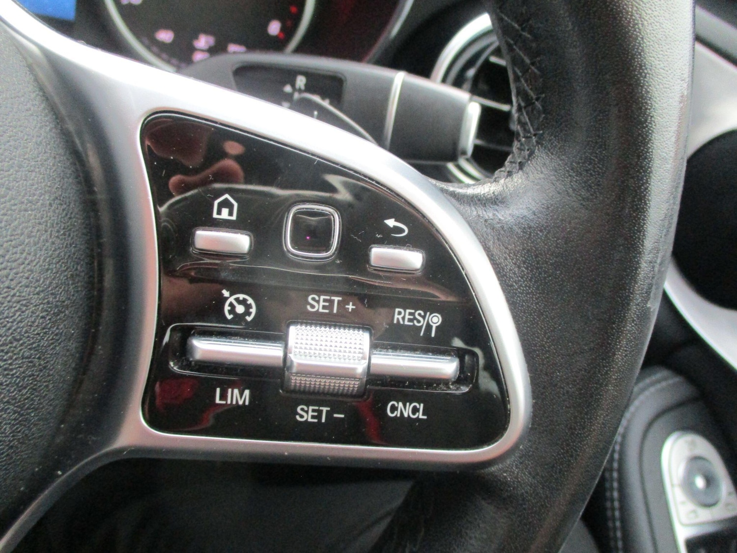 Used Mercedes-Benz C Class 2019 for sale - 76825257: Photo 13