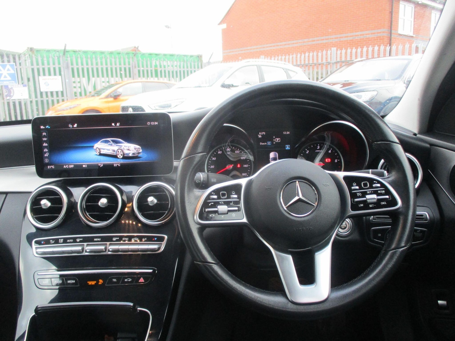 Used Mercedes-Benz C Class 2019 for sale - 76825257: Photo 29