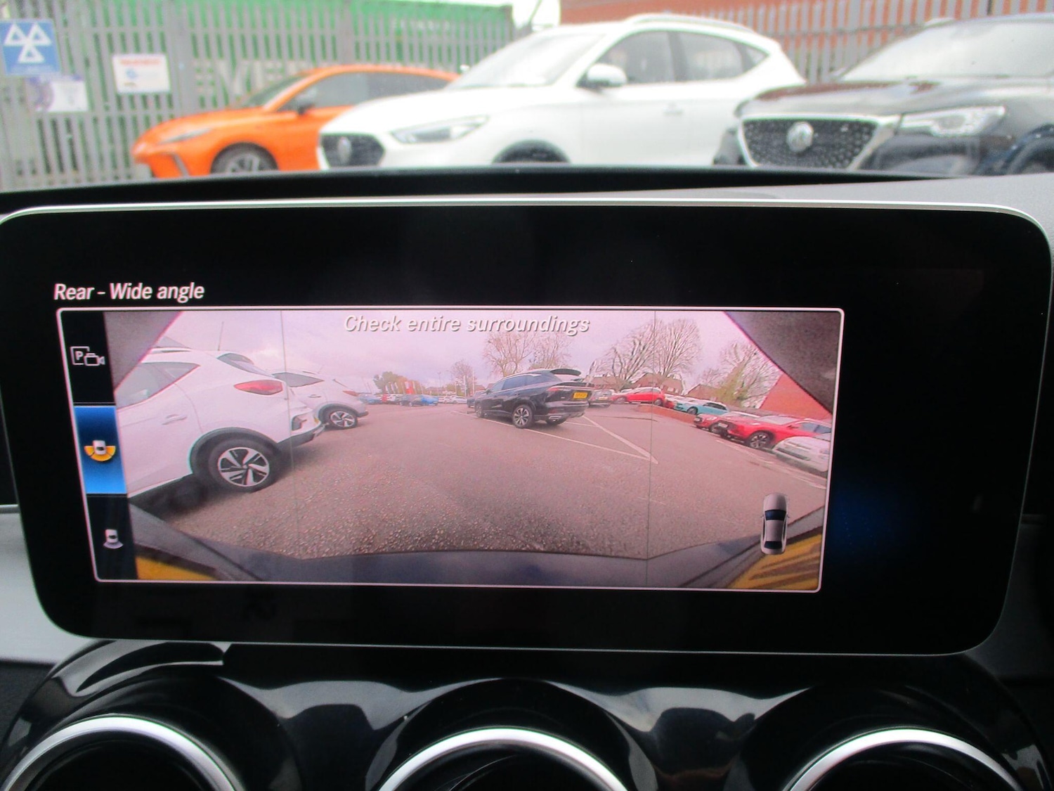 Used Mercedes-Benz C Class 2019 for sale - 76825257: Photo 31