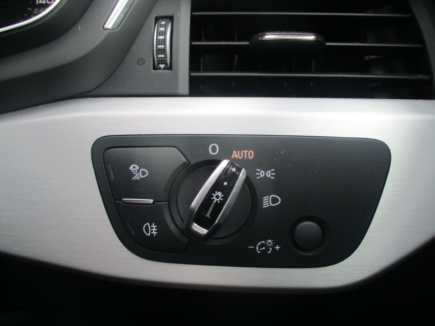 Used Audi A4 for sale - 78115735: Photo 27