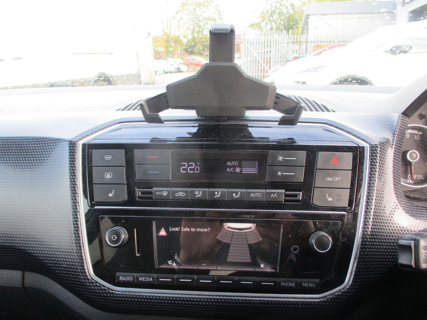 Used Volkswagen up! 2021 for sale - 76388239: Photo 18