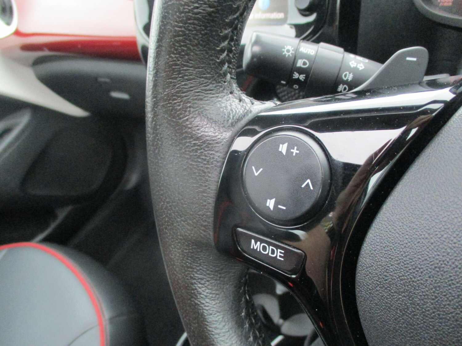 Used Toyota AYGO 2017 for sale - 77722950: Photo 20