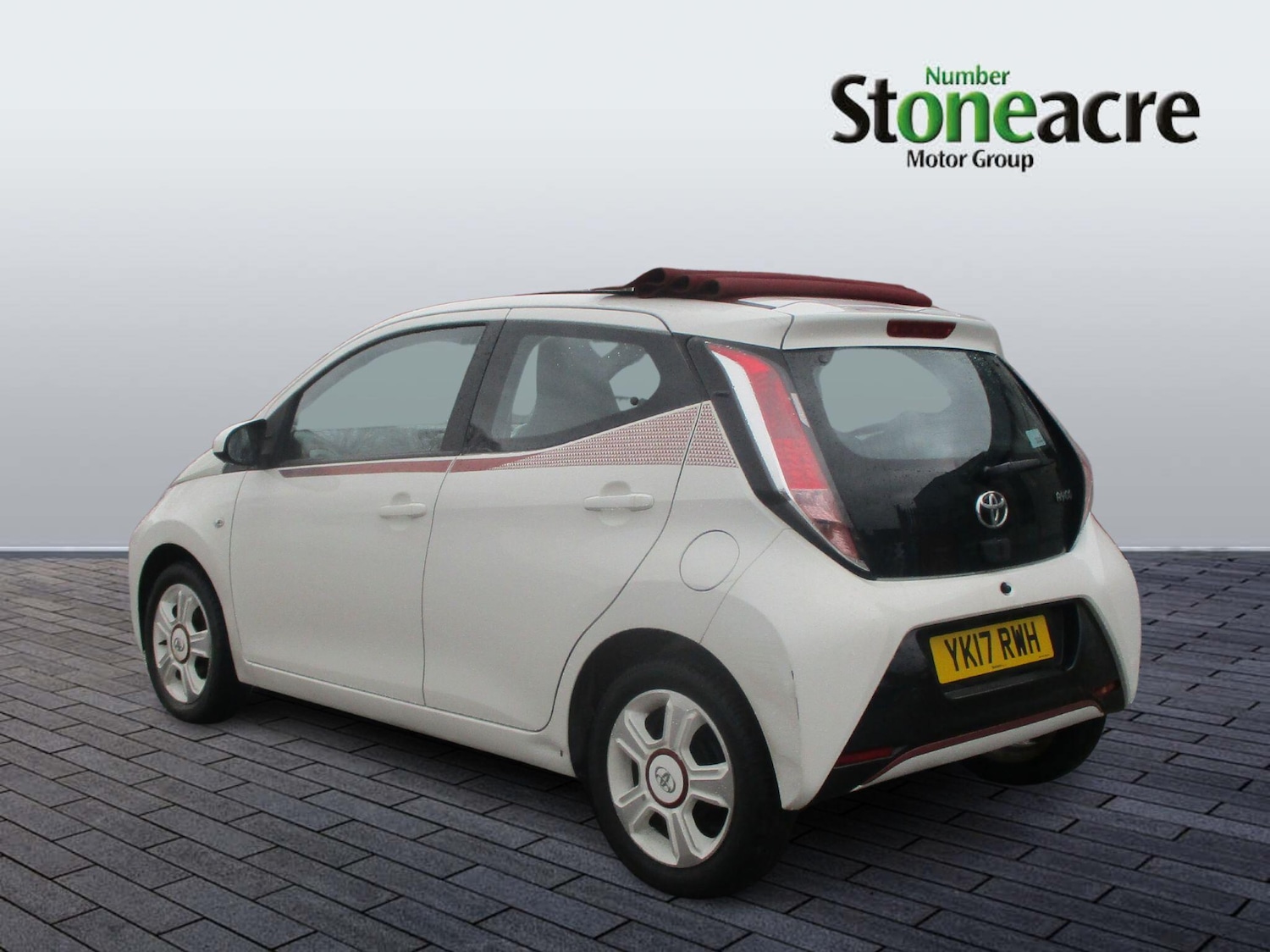 Used Toyota AYGO 2017 for sale - 77722950: Photo 5