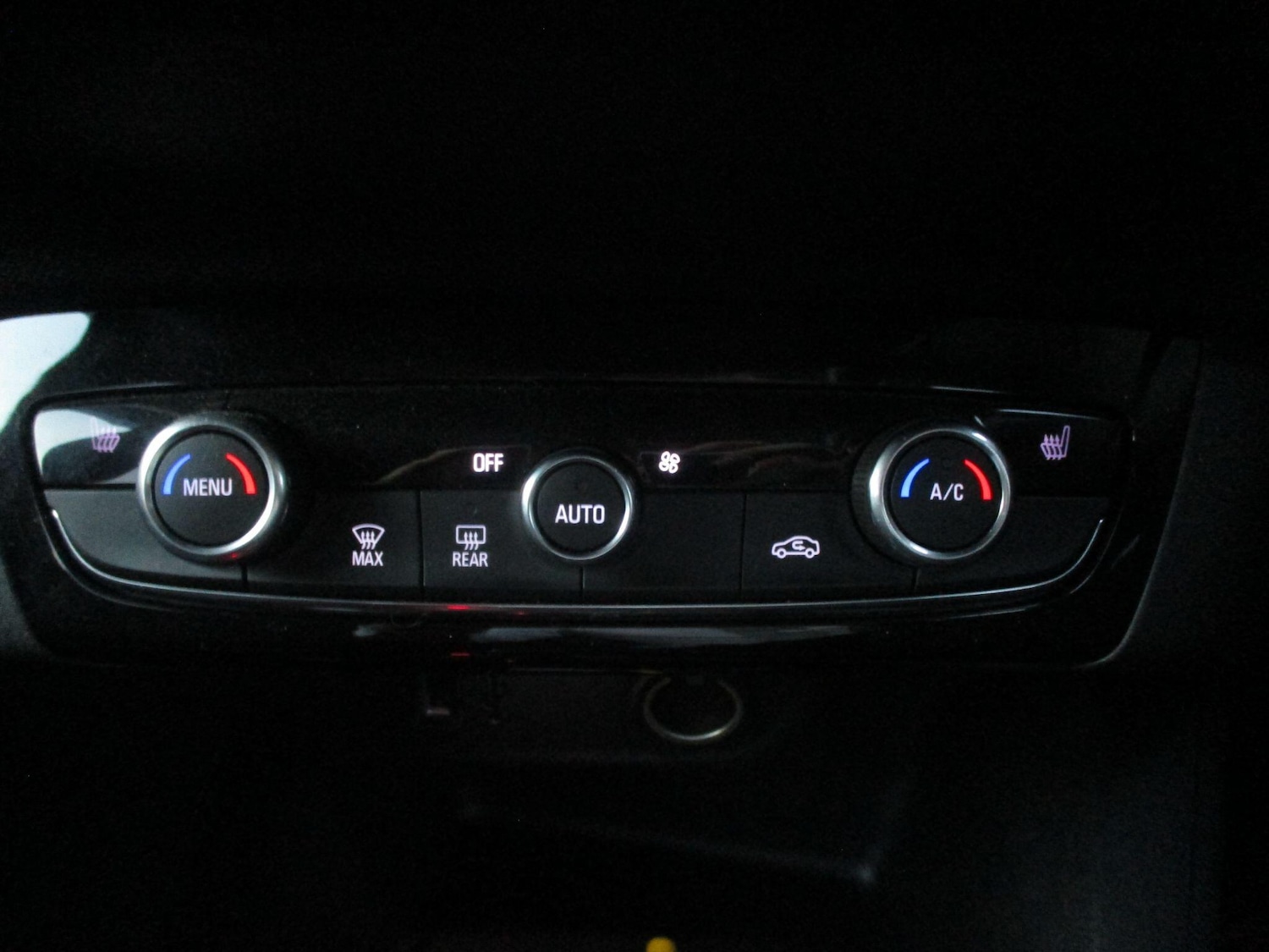 Used Vauxhall Corsa for sale - 77824650: Photo 24