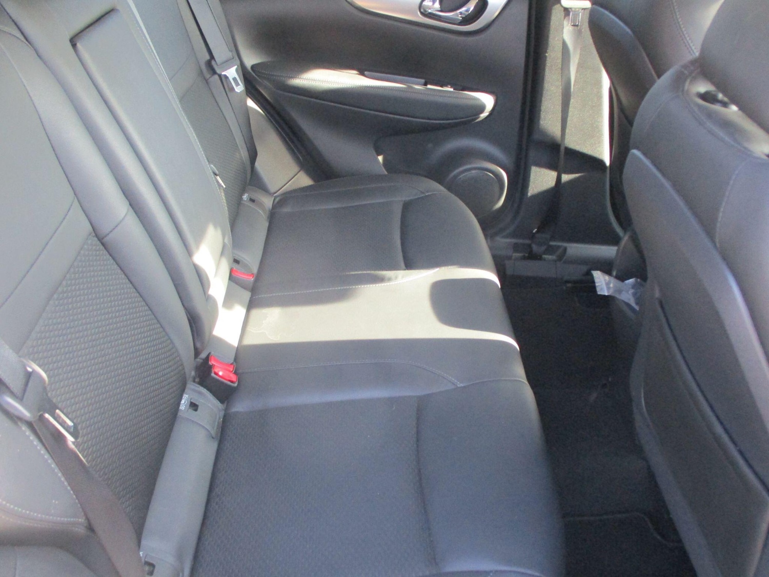 Used Nissan Qashqai 2018 for sale - 76388609: Photo 11