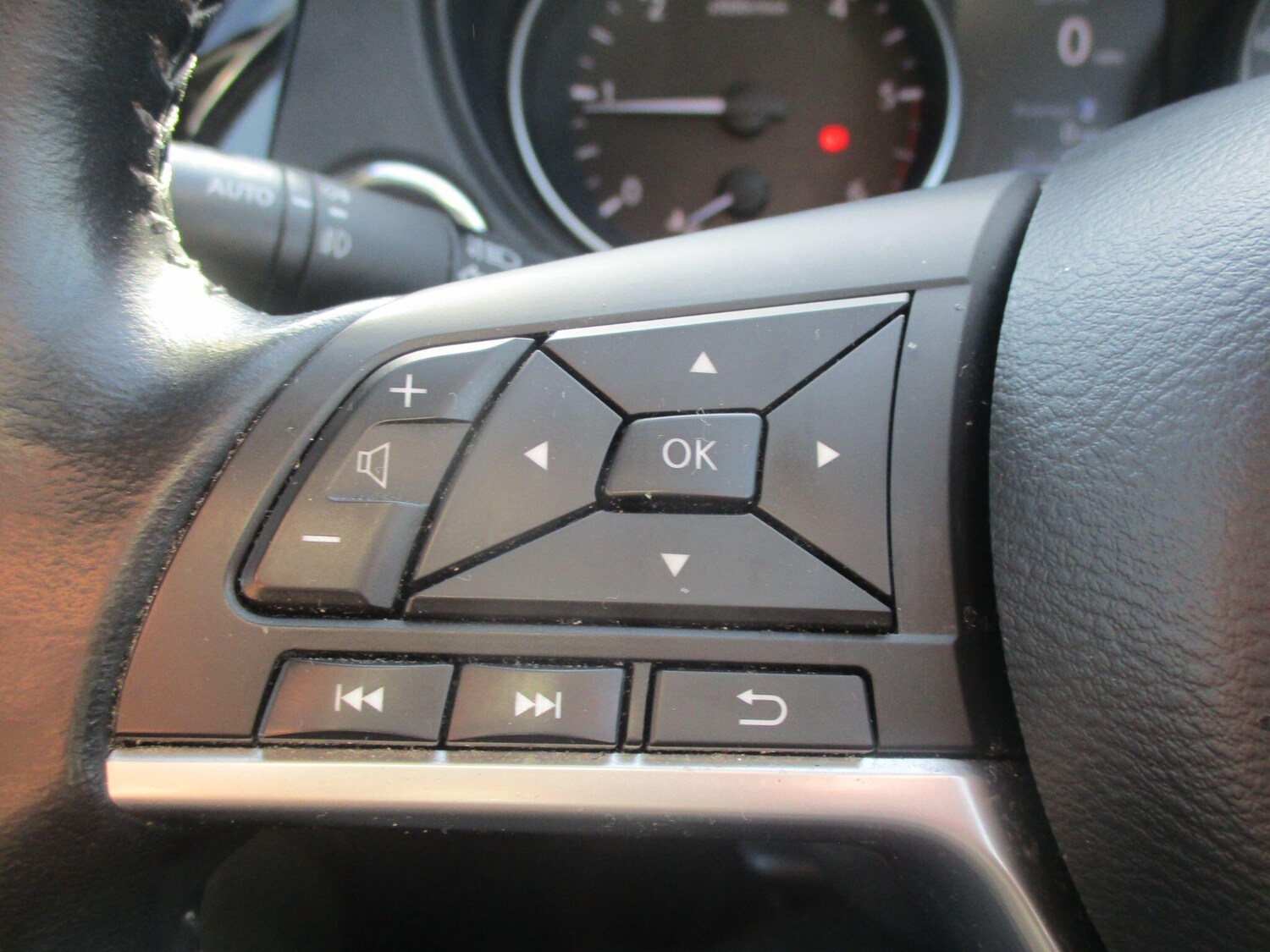 Used Nissan Qashqai 2018 for sale - 76388609: Photo 14