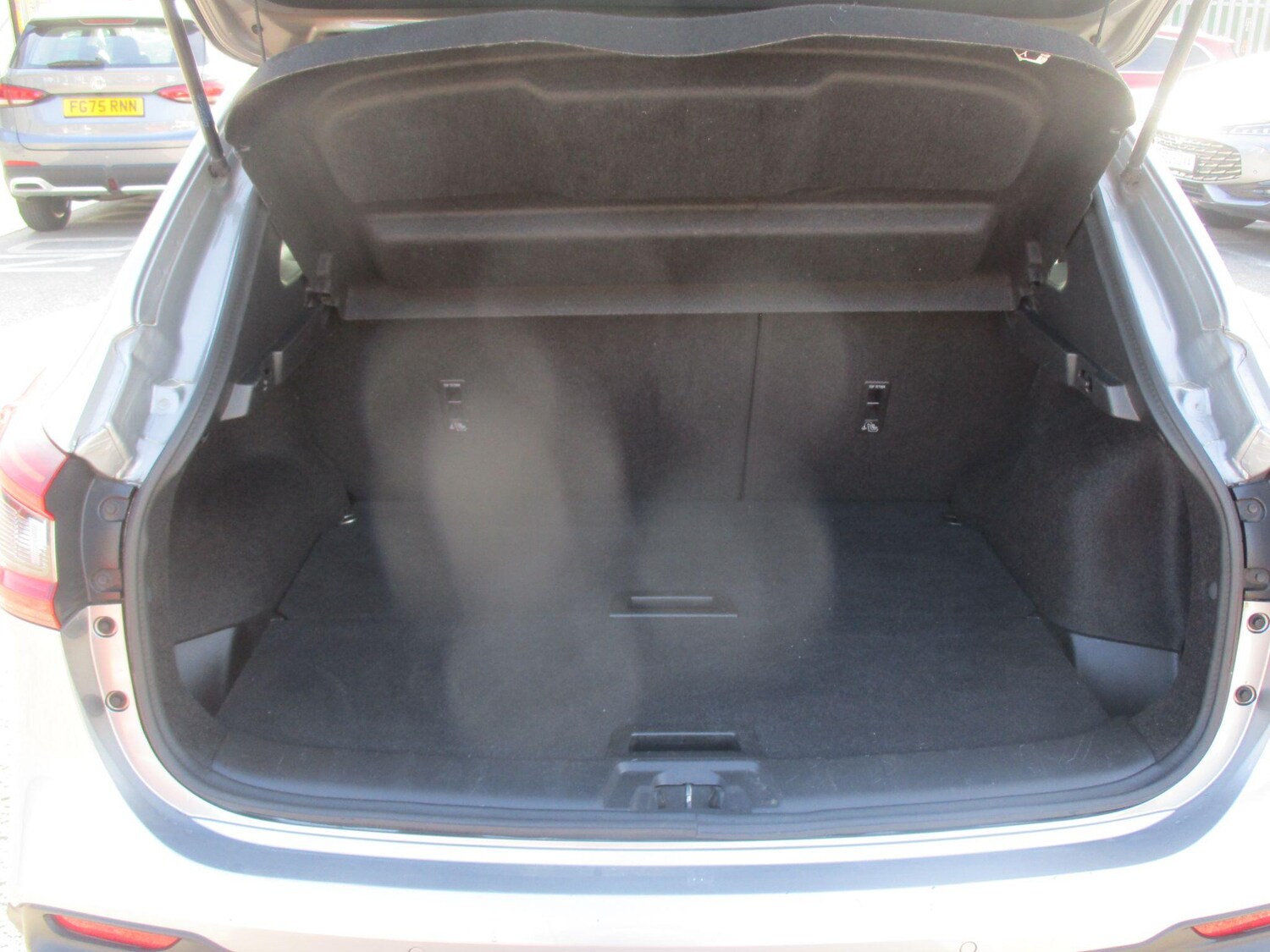 Used Nissan Qashqai 2018 for sale - 76388609: Photo 21