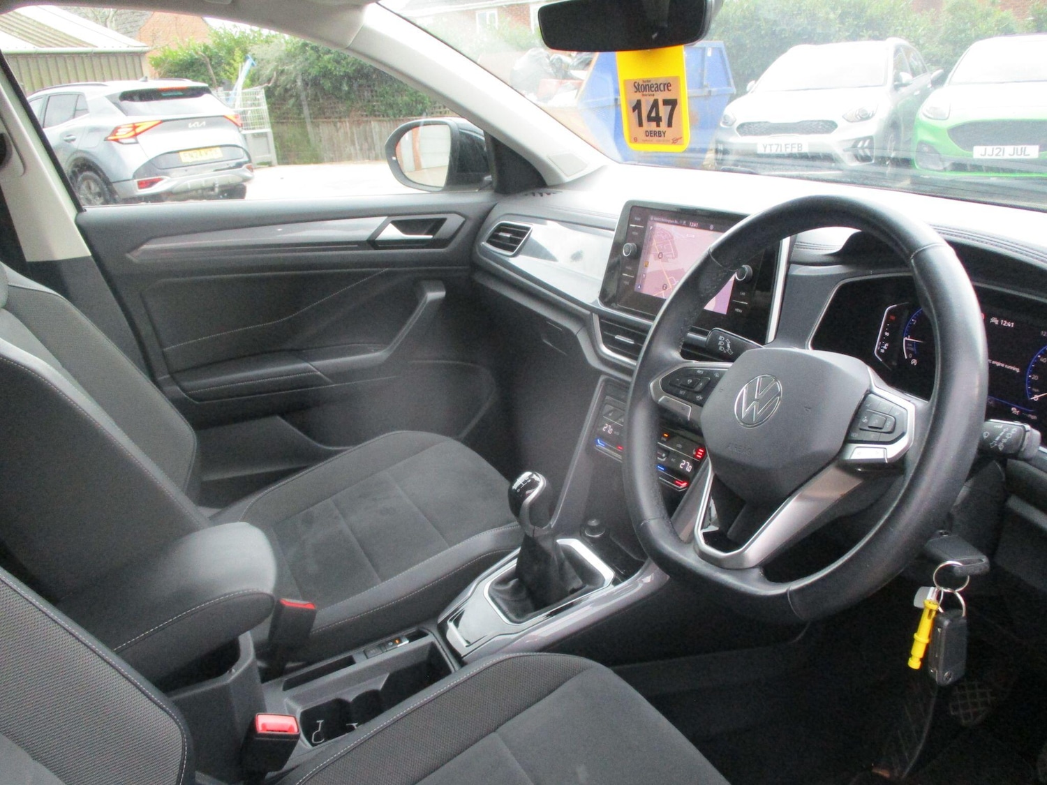 Used Volkswagen T-Roc for sale - 77909020: Photo 10