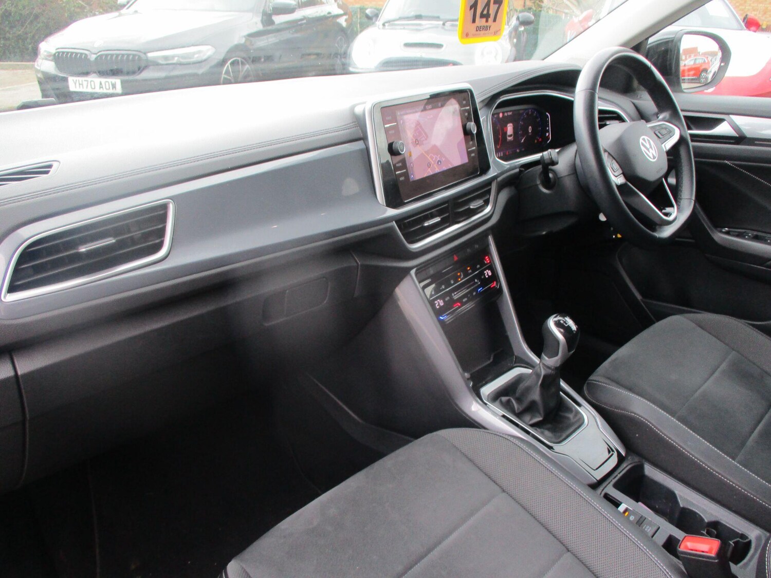 Used Volkswagen T-Roc for sale - 77909020: Photo 15