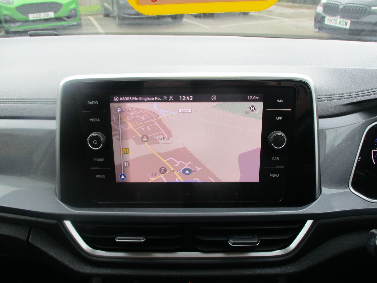 Used Volkswagen T-Roc for sale - 77909020: Photo 17