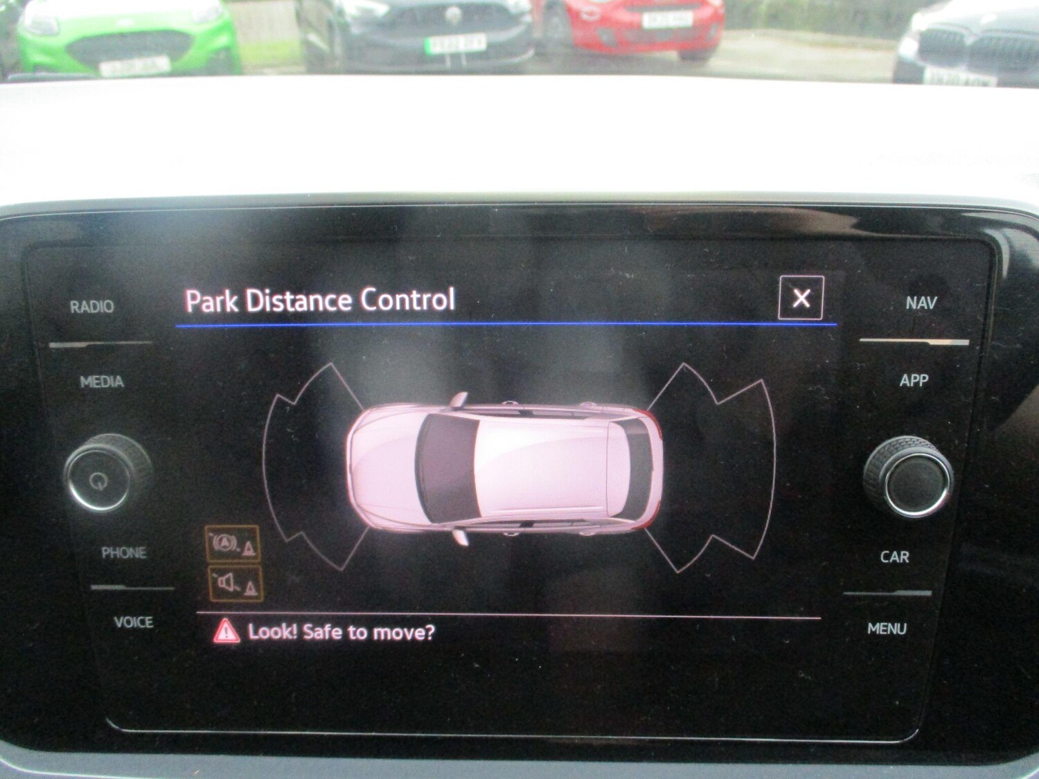 Used Volkswagen T-Roc for sale - 77909020: Photo 24