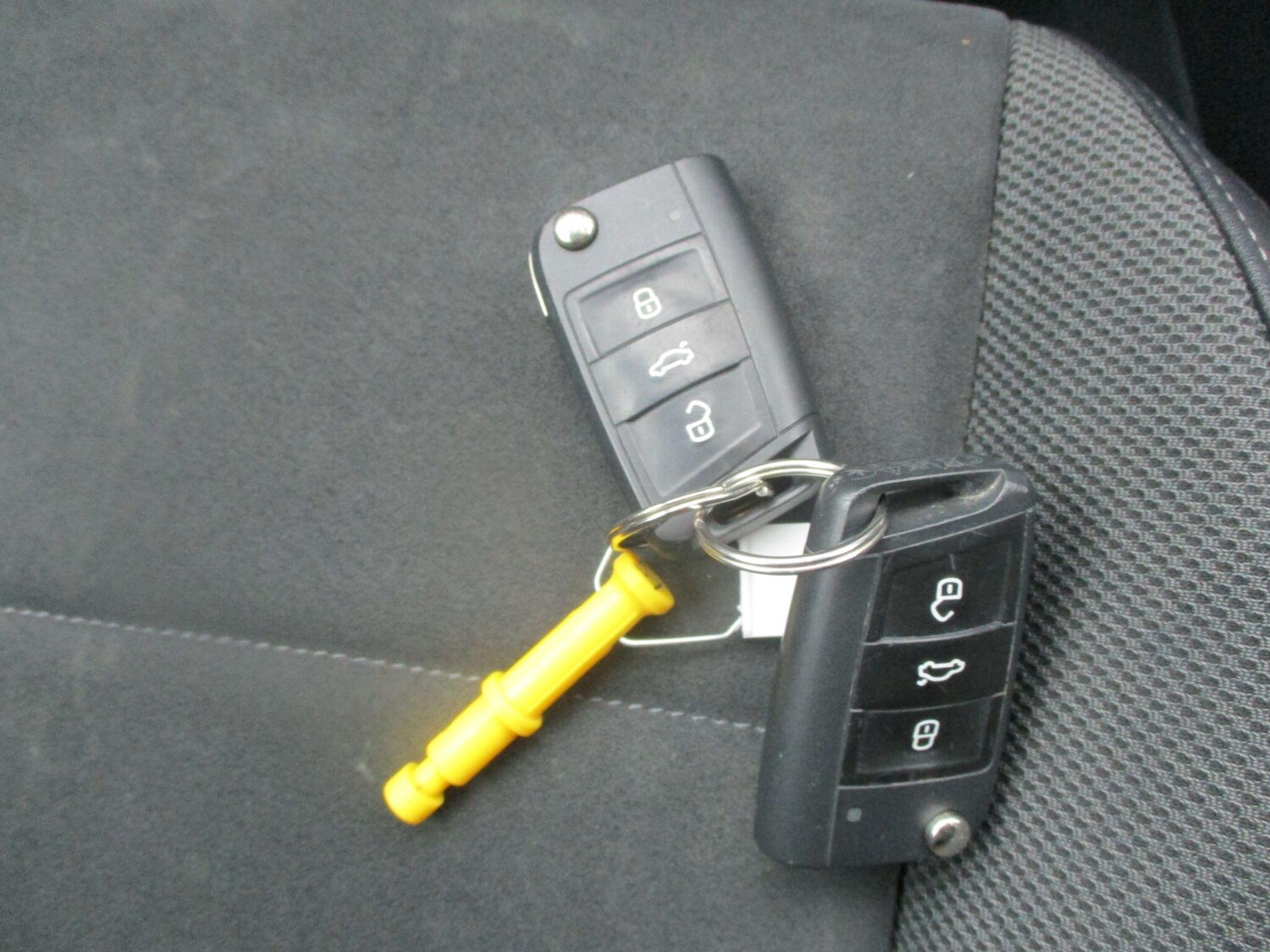 Used Volkswagen T-Roc for sale - 77909020: Photo 25