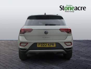 Used Volkswagen T-Roc 2022 for sale - 77909020: Photo