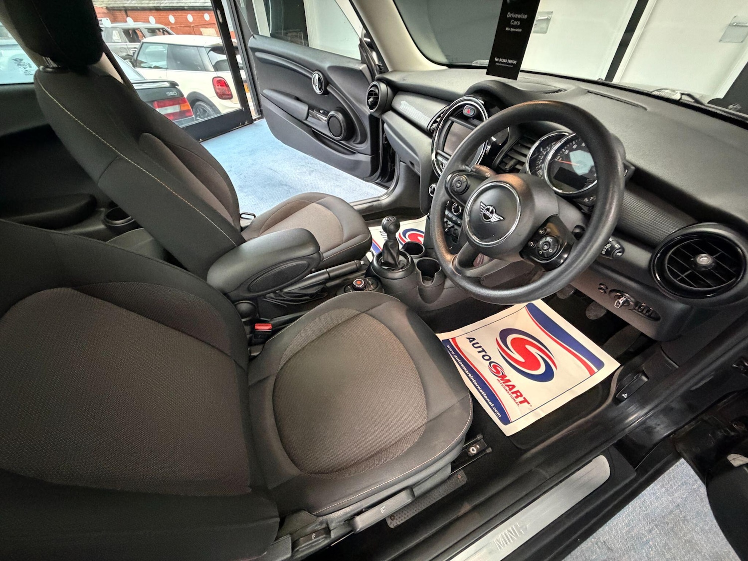 Used MINI Hatch 2018 for sale - 77029482: Photo 13