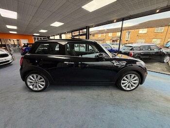 Used MINI Hatch 2018 for sale - 77029482: Photo