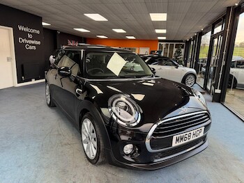 Used MINI Hatch 2018 for sale - 77029482: Photo