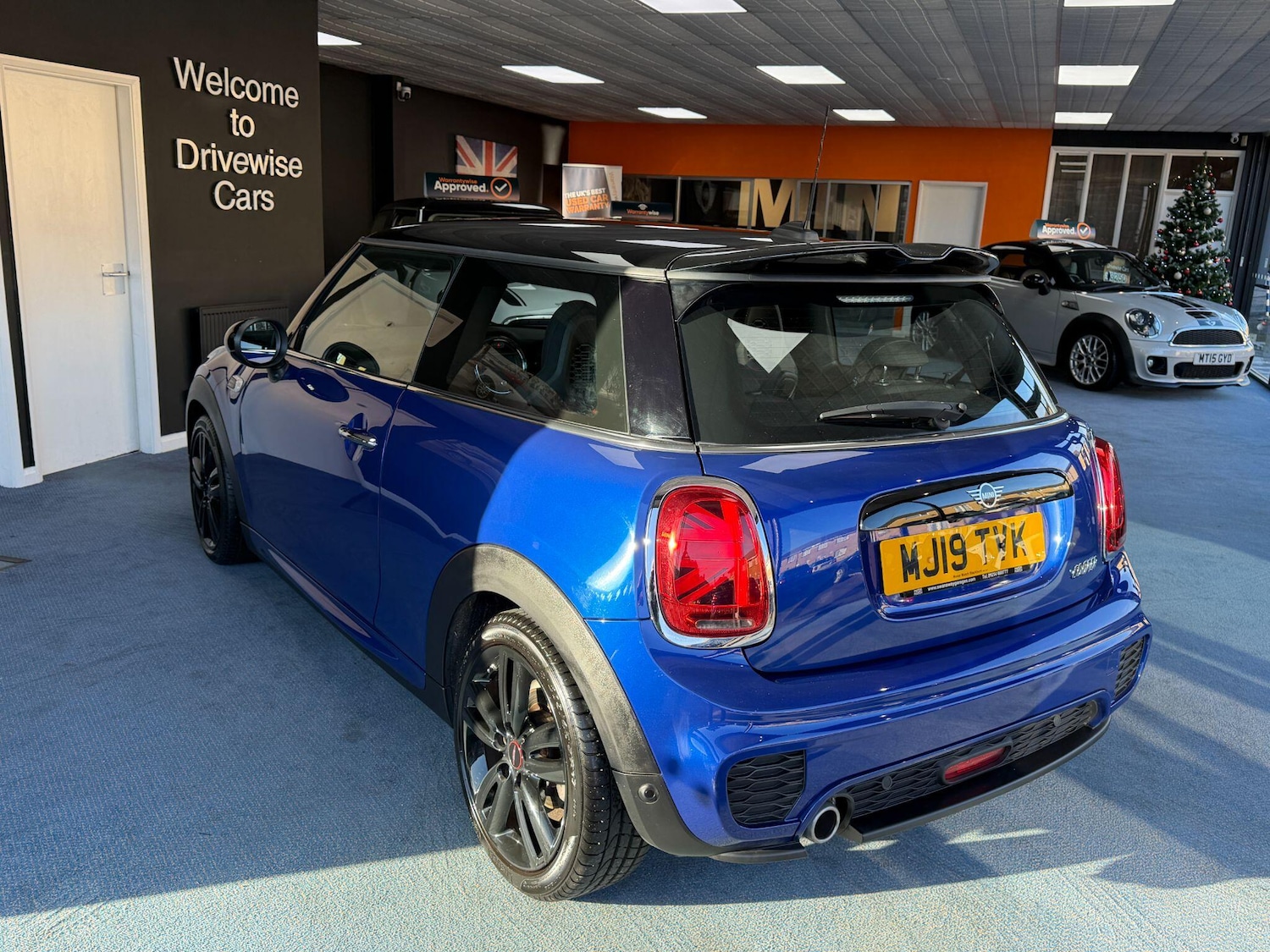 Used MINI Hatch 2019 for sale - 78100321: Photo 7