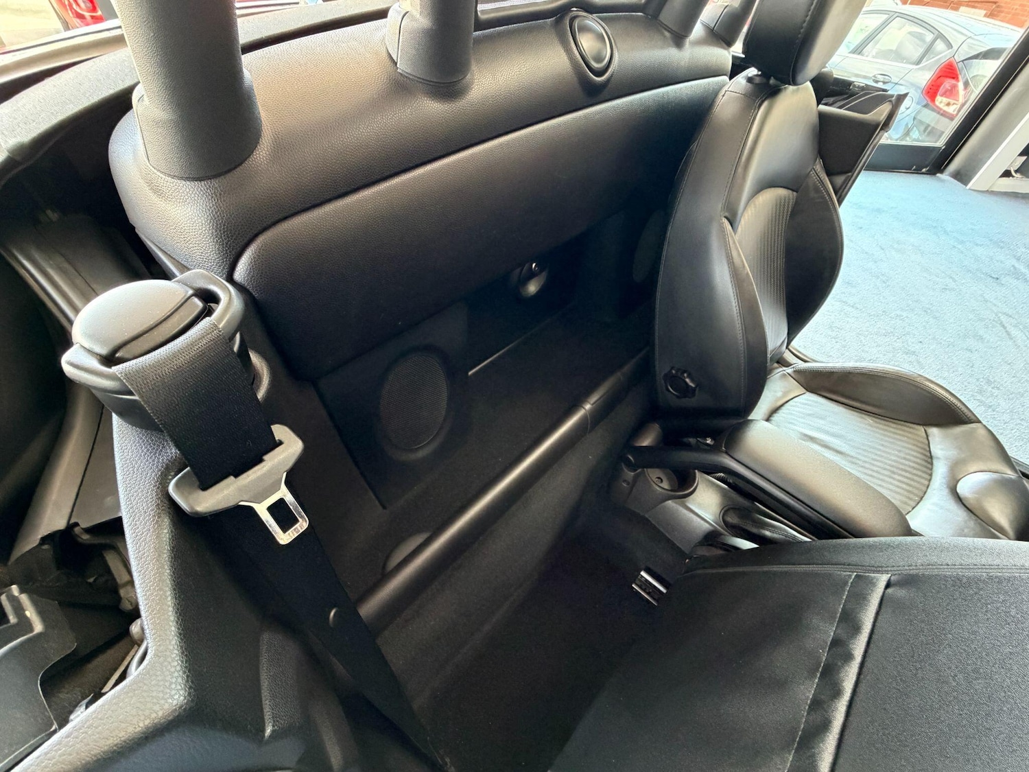 Used MINI Roadster 2013 for sale - 78157585: Photo 18