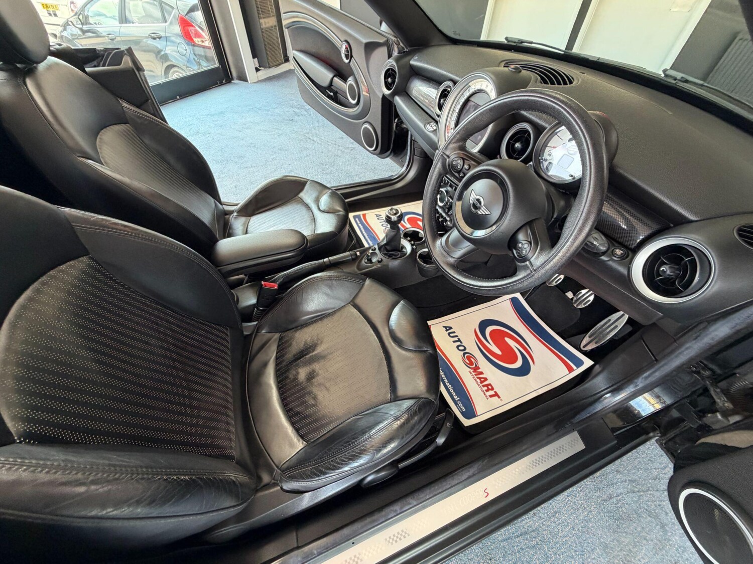Used MINI Roadster 2013 for sale - 78157585: Photo 19