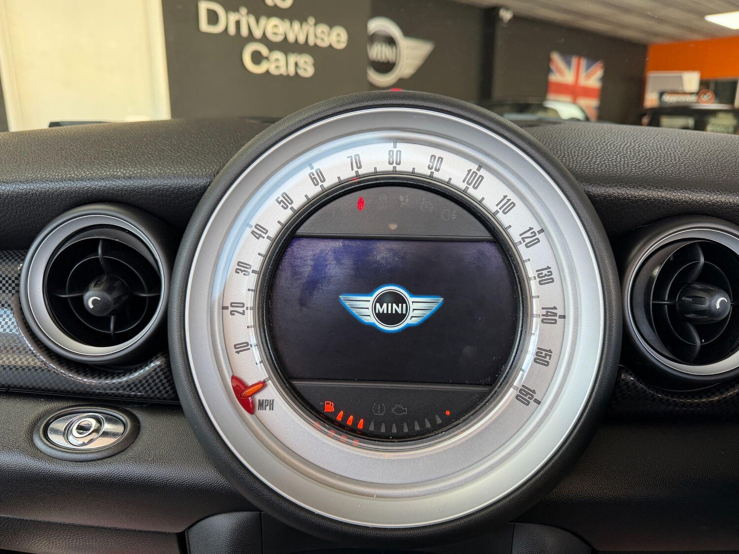 Used MINI Roadster 2013 for sale - 78157585: Photo 24