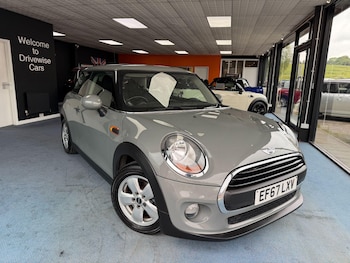 Used MINI Hatch 2017 for sale - 78609504: Photo