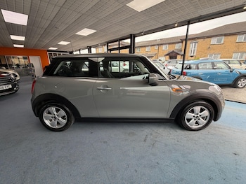 Used MINI Hatch 2017 for sale - 78609504: Photo