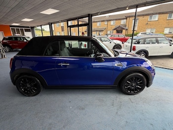 Used MINI Convertible 2018 for sale - 78981429: Photo