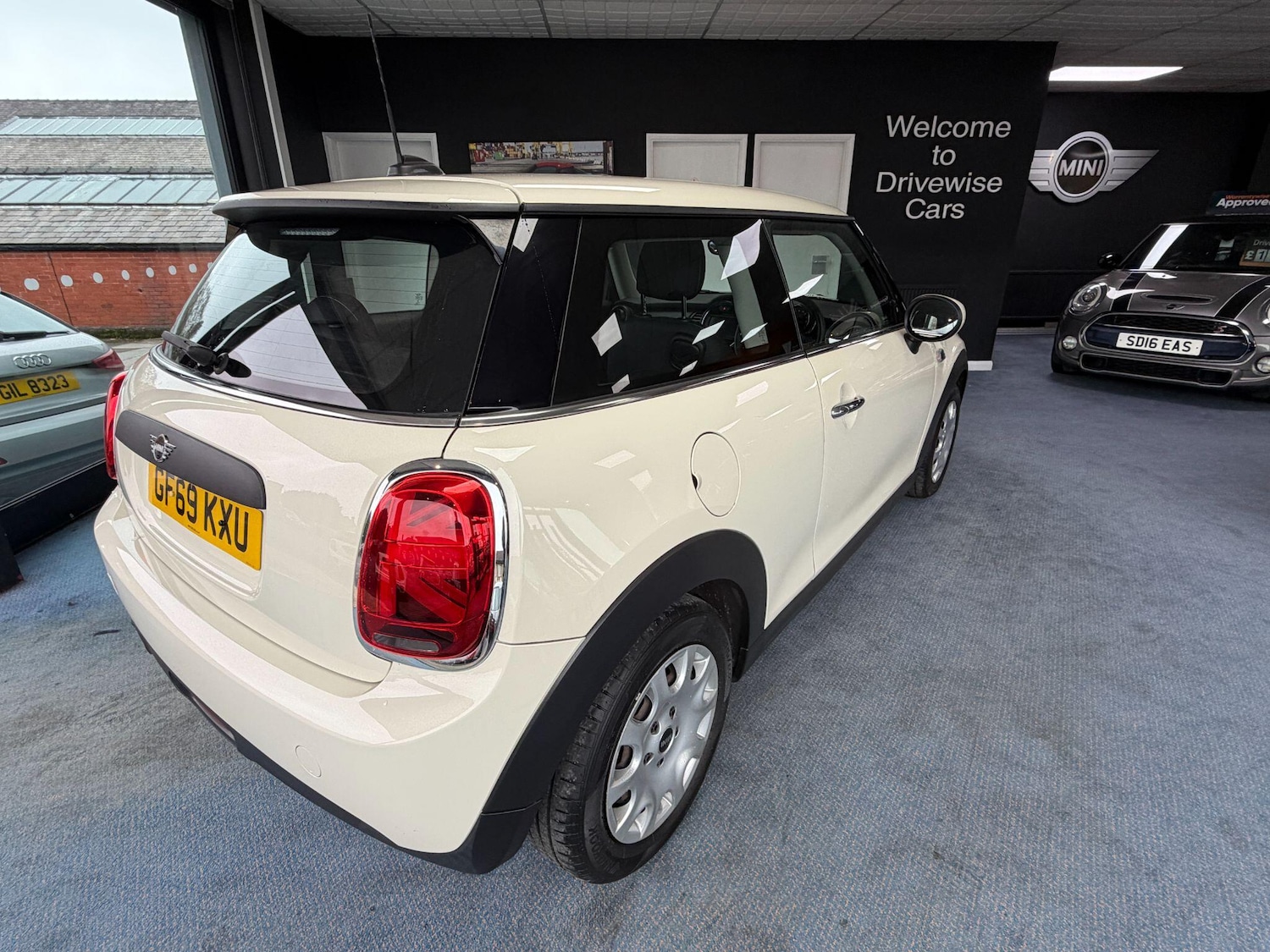 Used MINI Hatch 2019 for sale - 78100315: Photo 10