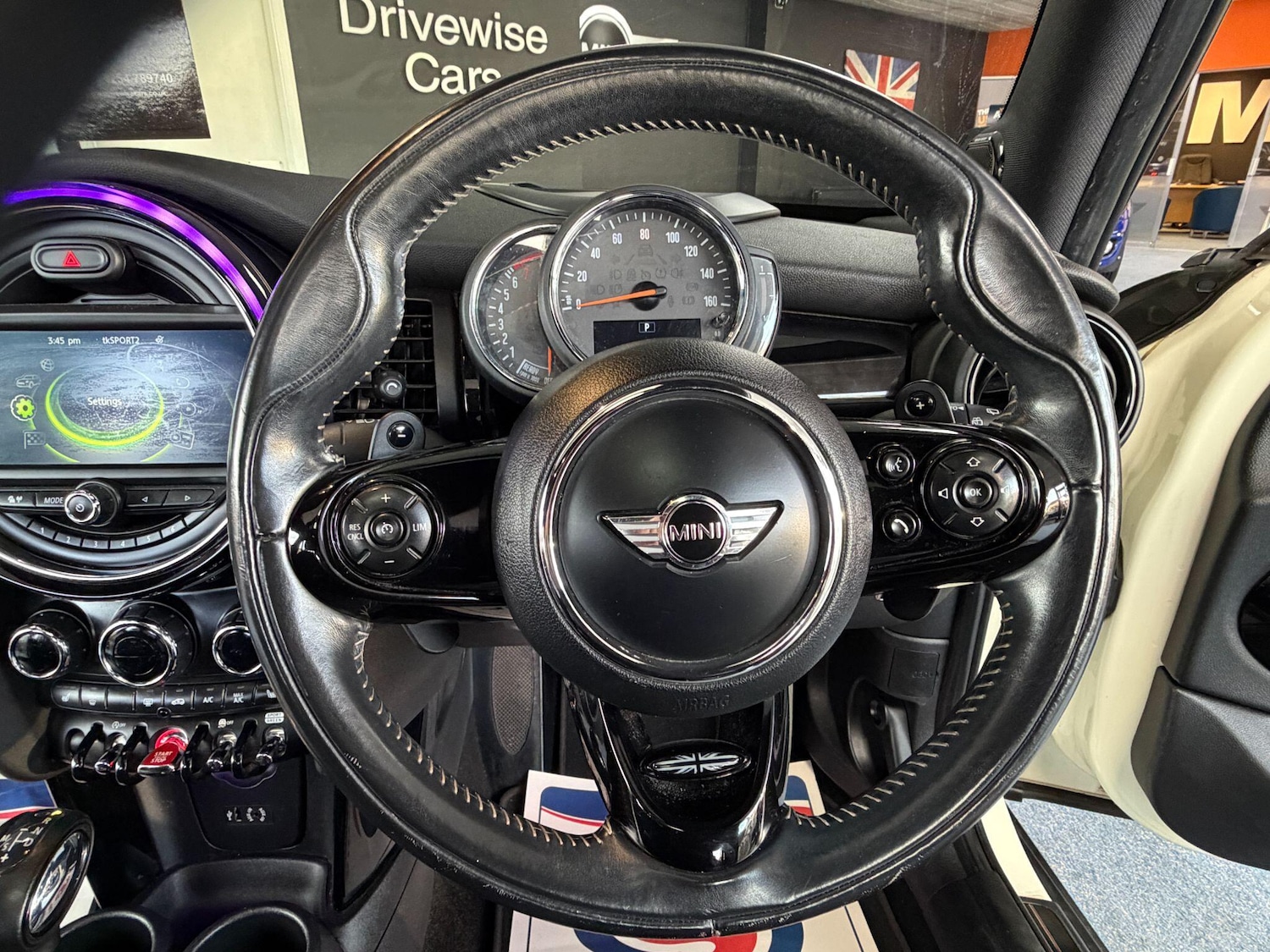 Used MINI Hatch 2017 for sale - 78100552: Photo 18