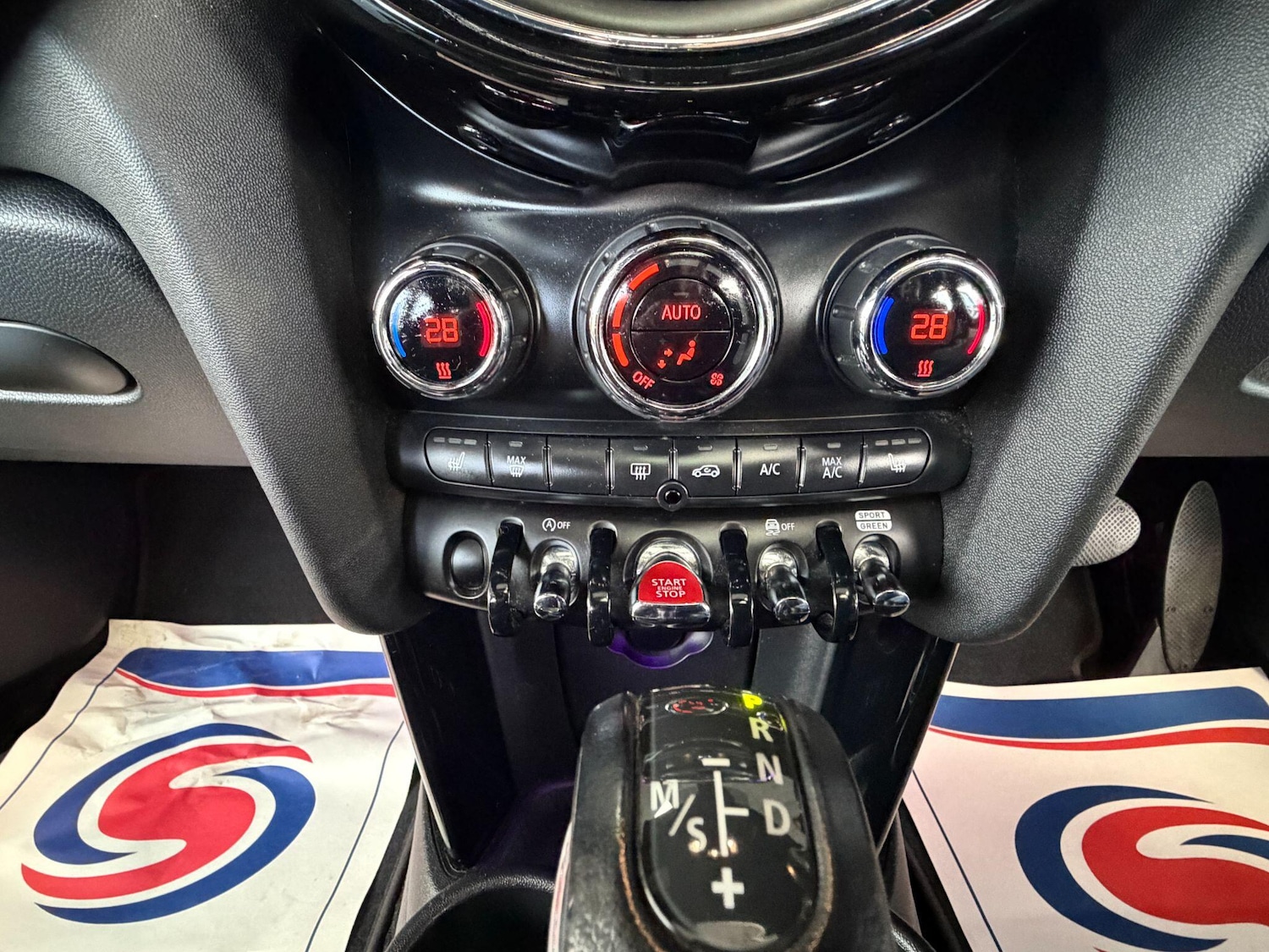 Used MINI Hatch 2017 for sale - 78100552: Photo 28