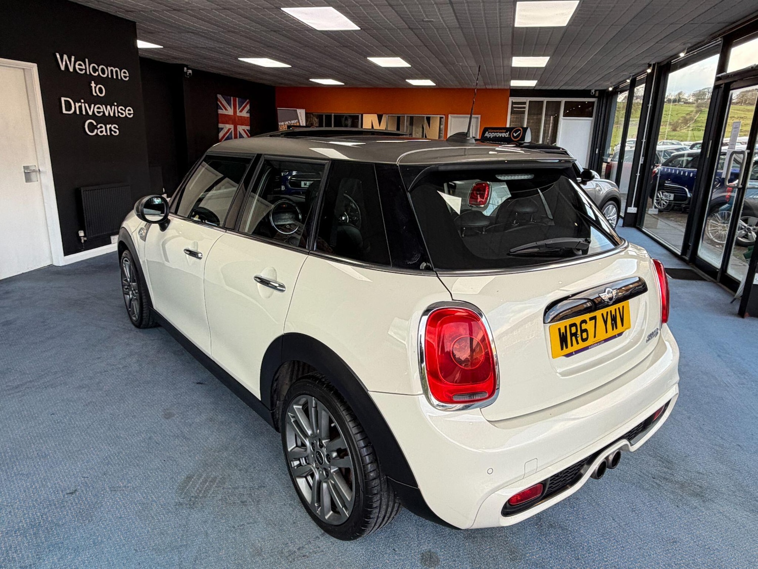 Used MINI Hatch 2017 for sale - 78100552: Photo 7